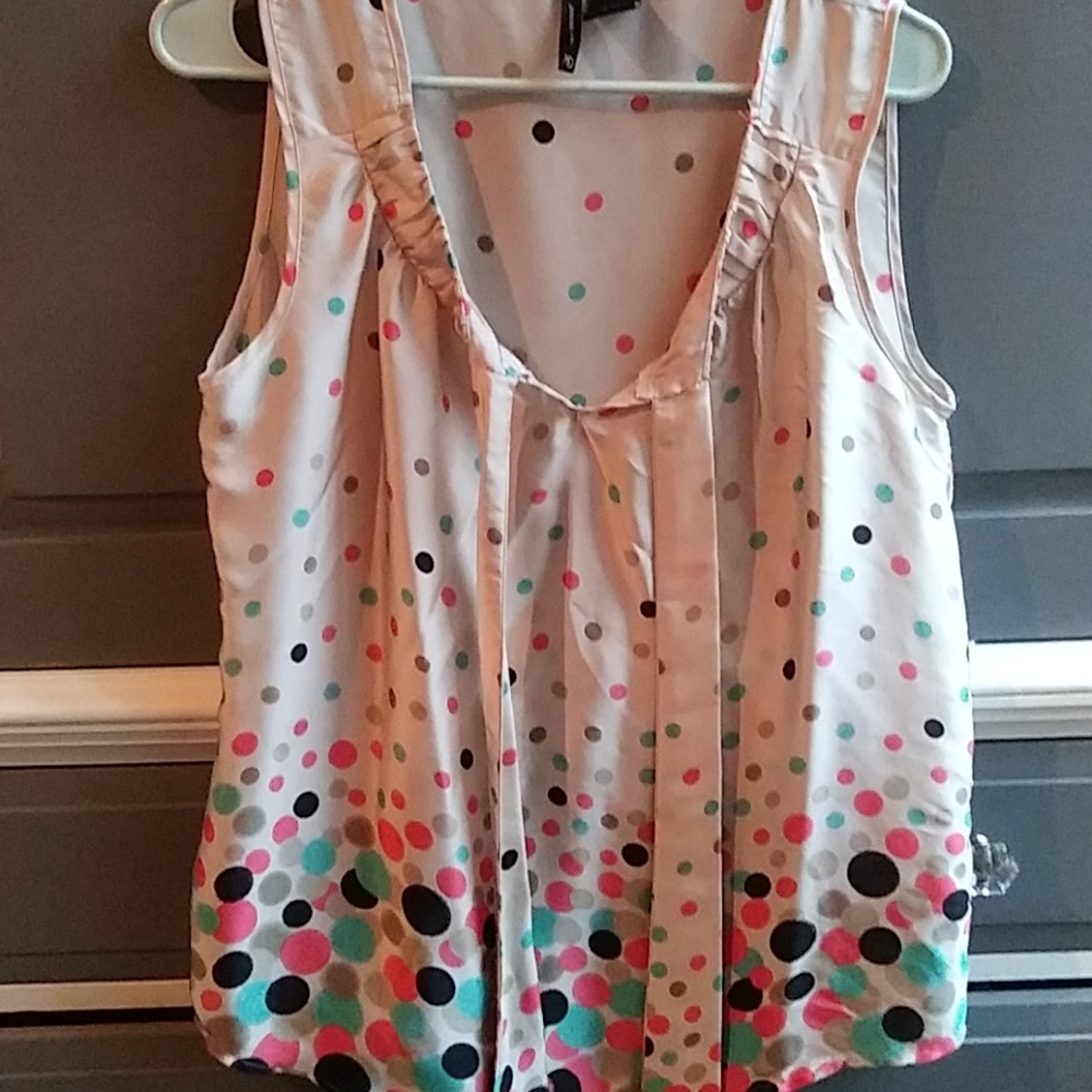 NEW DIRECTIONS Sleeveless Blouse